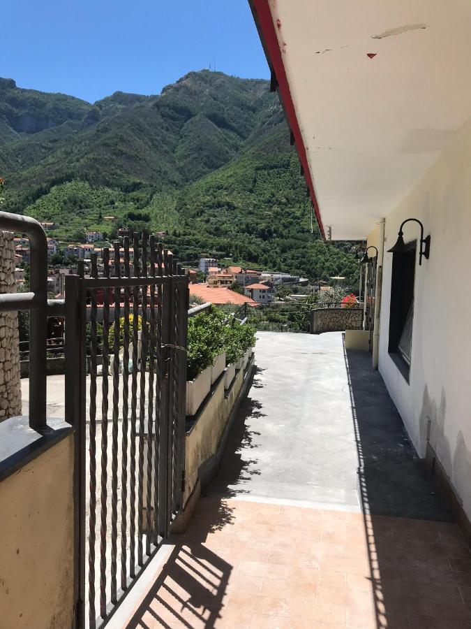 B&B Donnamaria Пимонте Екстериор снимка